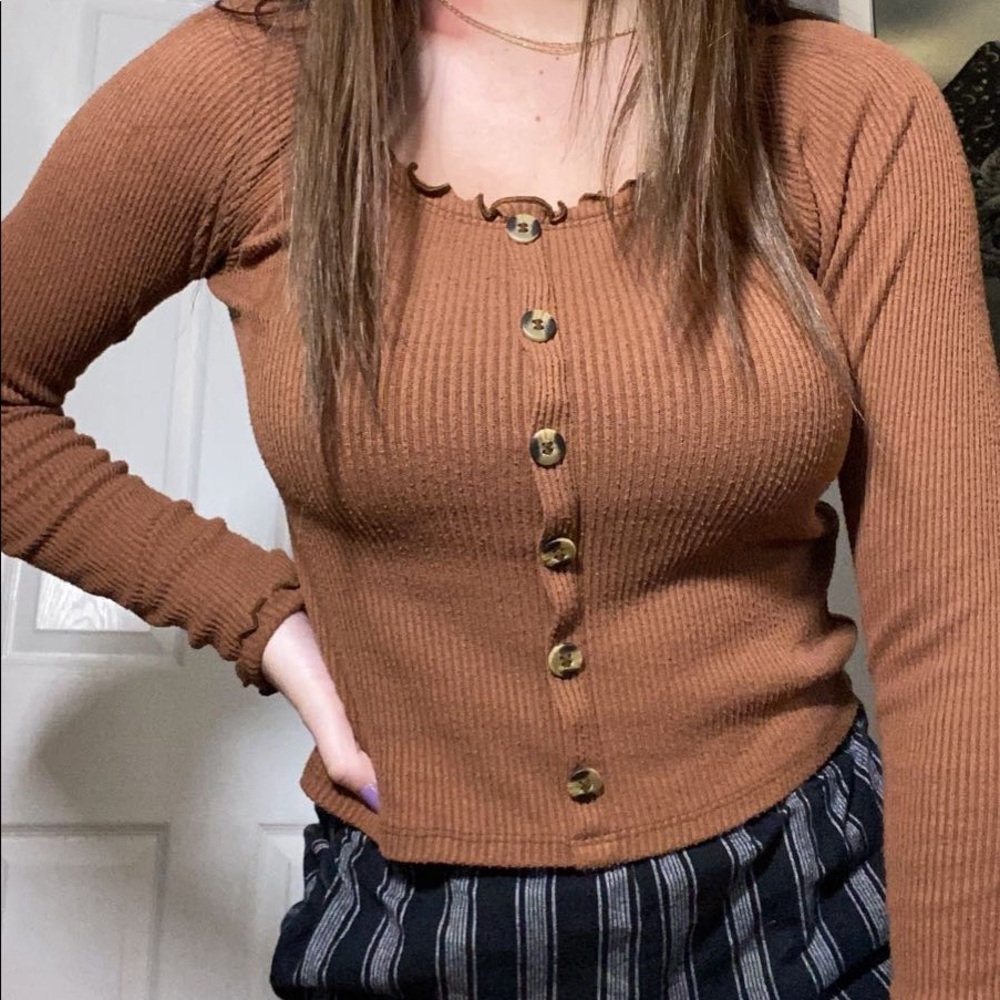 American Eagle burnt orange button top